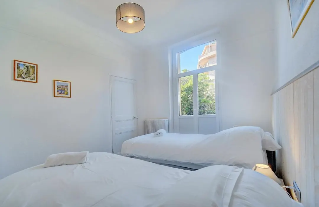 Upstays Suquet Beach 65m2 Apartment-1