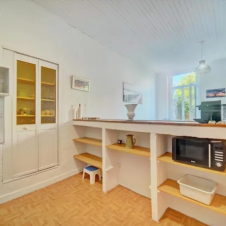 Upstays Suquet Beach 65m2 Apartment-3